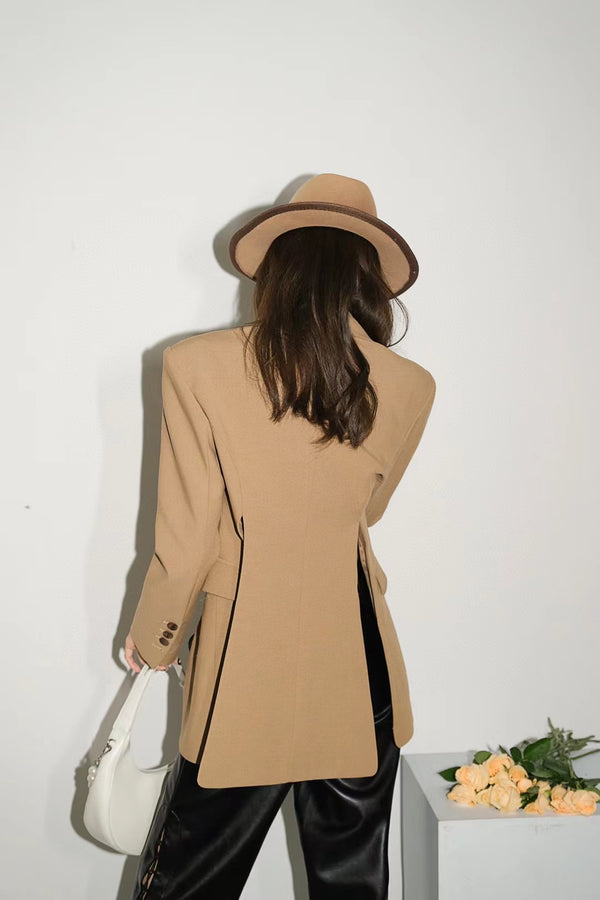 DIANA VEVINA Split Khaki Suit